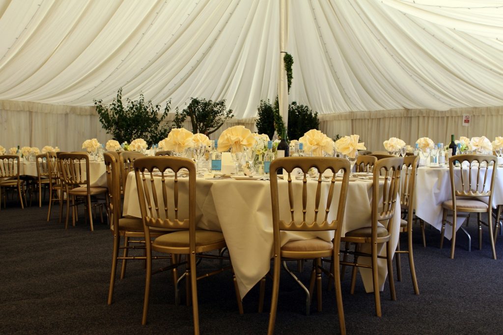 wedding marquee hire table setting